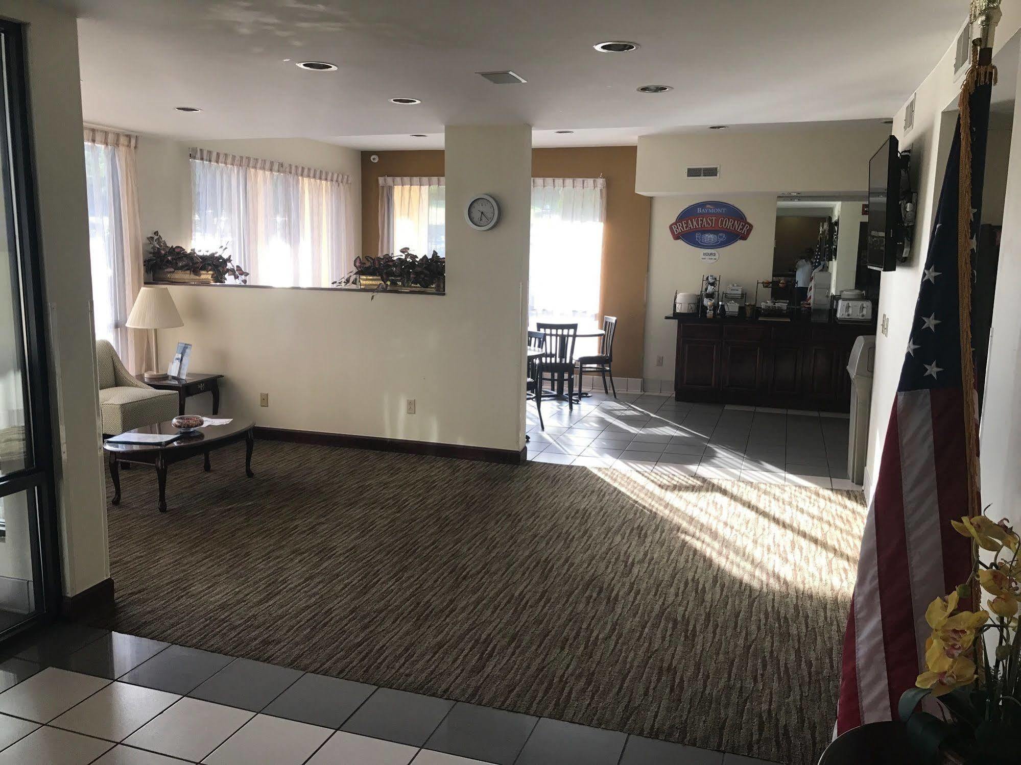 Baymont By Wyndham Cave City Esterno foto