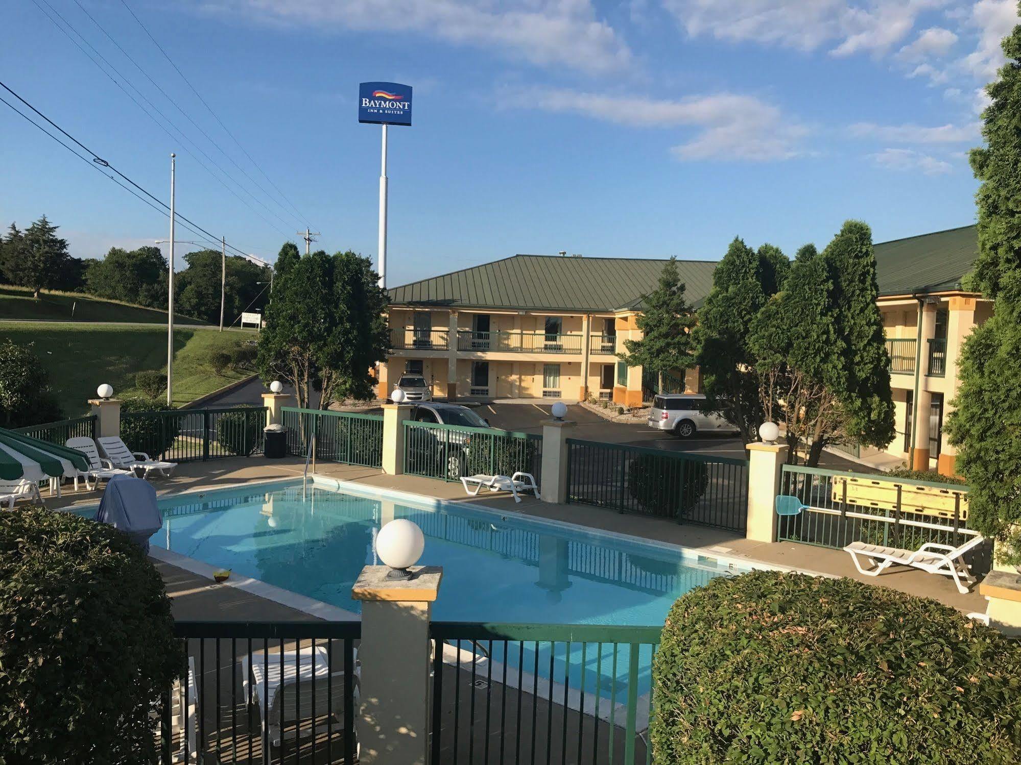Baymont By Wyndham Cave City Esterno foto