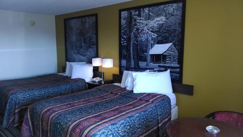 Baymont By Wyndham Cave City Esterno foto